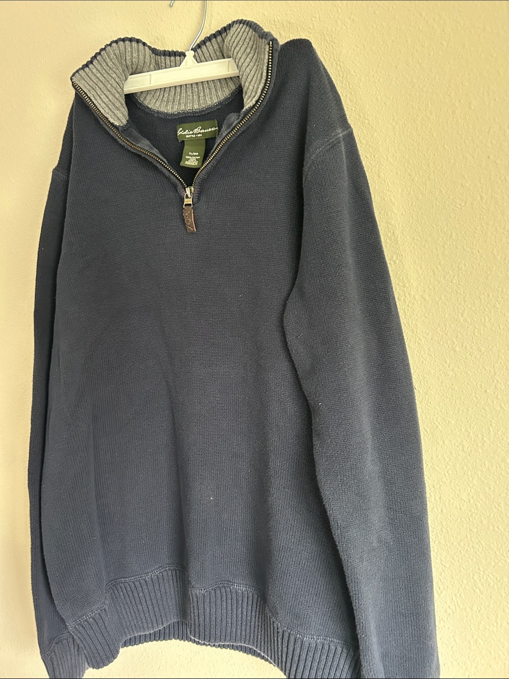 Eddie Bauer Navy Half-Zip Pullover Sweater with Contrast Collar - Picture 2 of 8